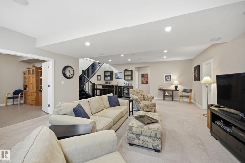 60 Lacombe Drive, St. Albert, AB - Indoor Photo Showing Living Room