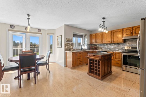 1938 Forest Drive, Cold Lake, AB - Indoor