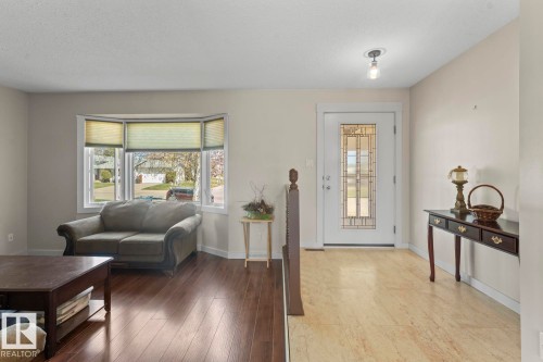 1938 Forest Drive, Cold Lake, AB - Indoor Photo Showing Living Room