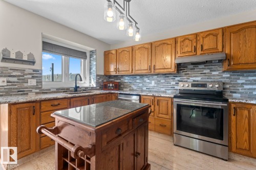 1938 Forest Drive, Cold Lake, AB - Indoor Photo Showing Kitchen