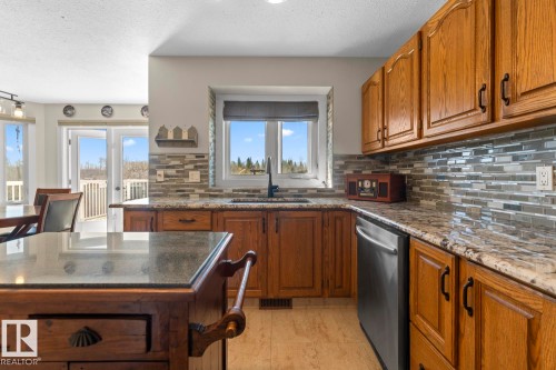 1938 Forest Drive, Cold Lake, AB - Indoor Photo Showing Kitchen
