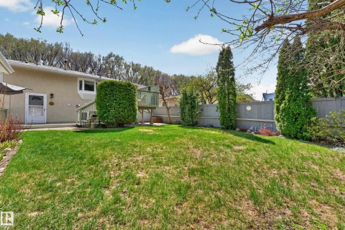 70 Flagstone Crescent, St. Albert, AB - Outdoor