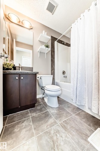 1520 70 Street, Edmonton, AB - Indoor Photo Showing Bathroom