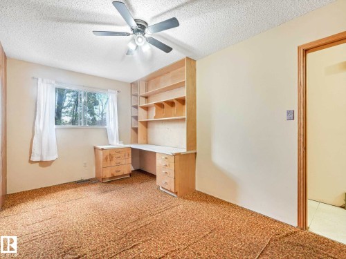 34 Camelot Avenue, Leduc, AB - Indoor