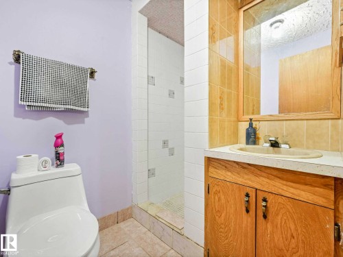 34 Camelot Avenue, Leduc, AB - Indoor Photo Showing Bathroom