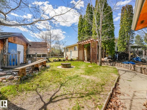 34 Camelot Avenue, Leduc, AB - Outdoor