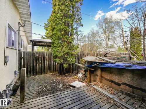 34 Camelot Avenue, Leduc, AB - Outdoor
