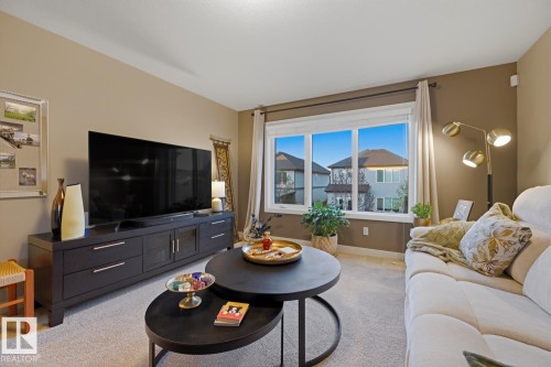 12943 202 Street, Edmonton, AB - Indoor Photo Showing Living Room