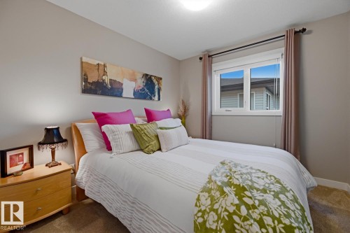 12943 202 Street, Edmonton, AB - Indoor Photo Showing Bedroom