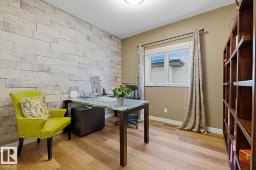 12943 202 Street, Edmonton, AB - Indoor