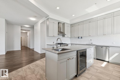 502 1316 Windermere Way, Edmonton, AB - Indoor Photo Showing Kitchen