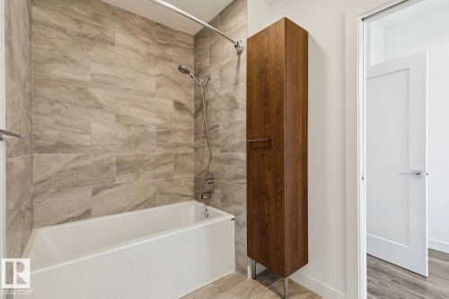 502 1316 Windermere Way, Edmonton, AB - Indoor Photo Showing Bathroom