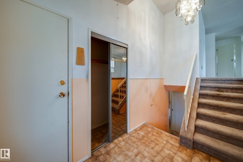 1030 106 Street, Edmonton, AB - Indoor Photo Showing Other Room