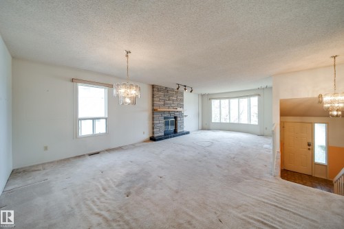 1030 106 Street, Edmonton, AB - Indoor With Fireplace