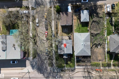 6402 106 Street Nw, Edmonton, AB - Outdoor