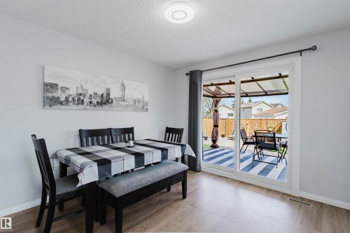 6 Kiniski Crescent, Edmonton, AB - Indoor Photo Showing Dining Room