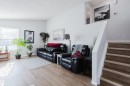 6 Kiniski Crescent, Edmonton, AB  - Indoor Photo Showing Living Room 