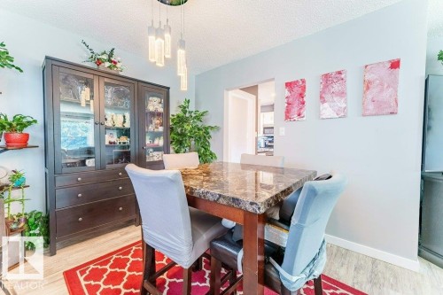 7012 44 Avenue, Edmonton, AB - Indoor Photo Showing Dining Room