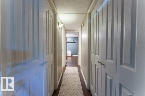 7012 44 Avenue, Edmonton, AB - Indoor Photo Showing Other Room