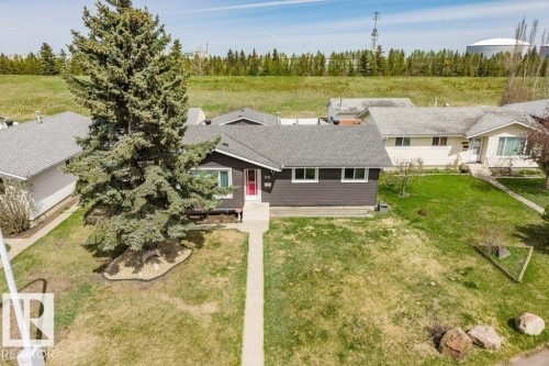 7012 44 Avenue, Edmonton, AB - Outdoor