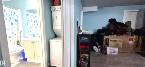 408 Jennings Bay, Edmonton, AB - Indoor Photo Showing Laundry Room