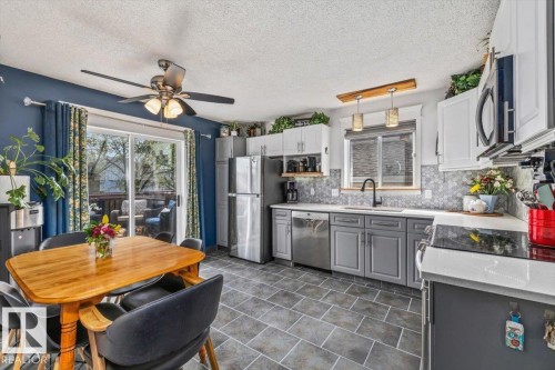 62 La Costa Fairway Close, Stony Plain, AB - Indoor
