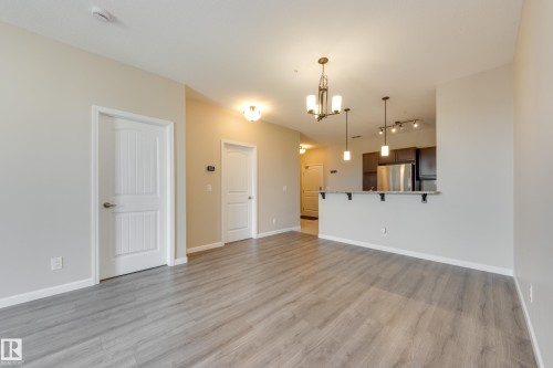 317 6083 Maynard Way, Edmonton, AB - Indoor
