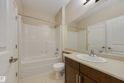 317 6083 Maynard Way, Edmonton, AB - Indoor Photo Showing Bathroom