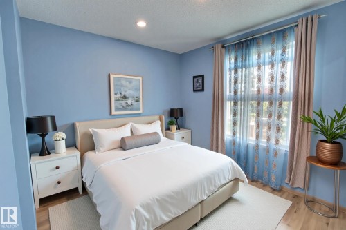 230 Chateau Place, Edmonton, AB - Indoor Photo Showing Bedroom