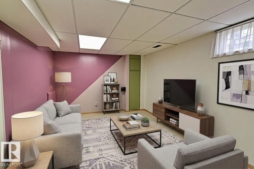 230 Chateau Place, Edmonton, AB - Indoor