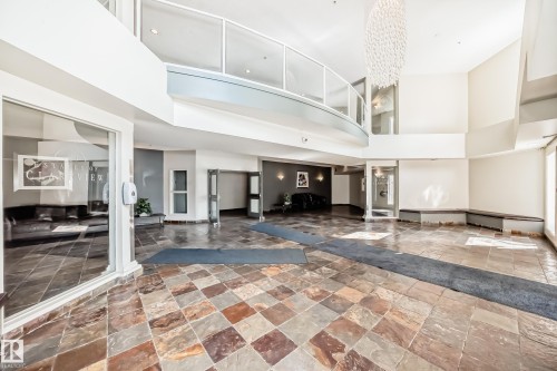 412 4312 139 Avenue, Edmonton, AB - Indoor Photo Showing Other Room