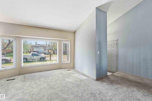 42 Patterson Cr, St. Albert, AB - Indoor Photo Showing Other Room