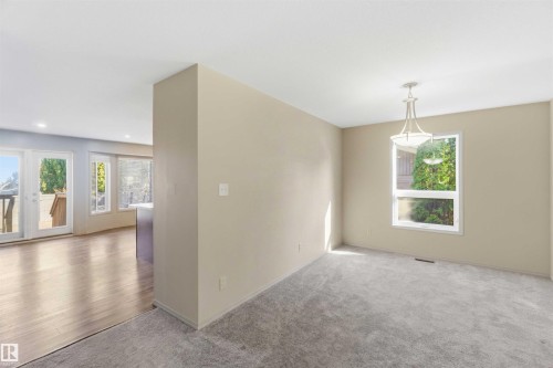 42 Patterson Cr, St. Albert, AB - Indoor Photo Showing Other Room