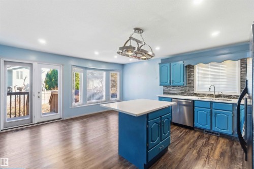 42 Patterson Cr, St. Albert, AB - Indoor Photo Showing Kitchen