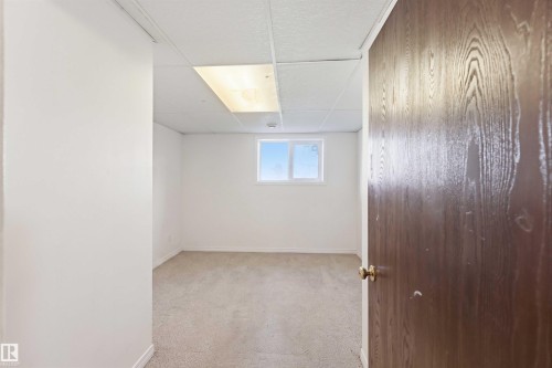 42 Patterson Cr, St. Albert, AB - Indoor Photo Showing Other Room