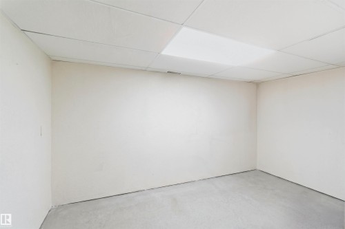42 Patterson Cr, St. Albert, AB - Indoor