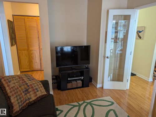 1870 111A Street, Edmonton, AB - Indoor