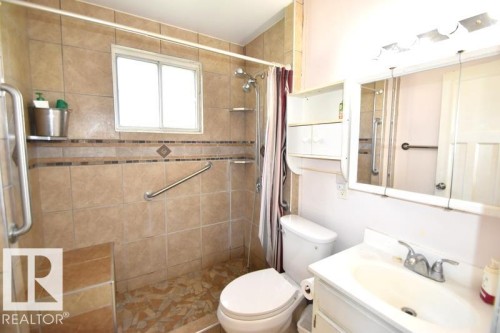 11407 68 Street, Edmonton, AB 