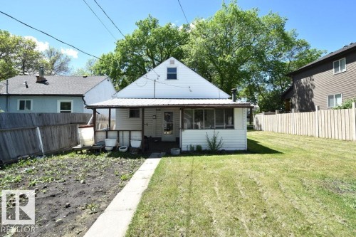 11407 68 Street, Edmonton, AB 