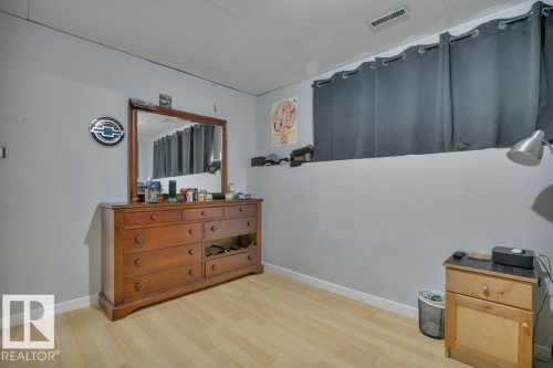 4409 42B Avenue, Leduc, AB - Indoor