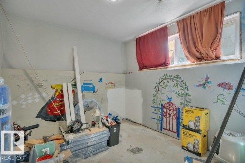 4409 42B Avenue, Leduc, AB - Indoor