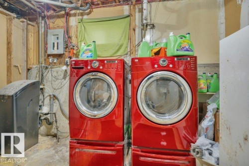 4409 42B Avenue, Leduc, AB - Indoor Photo Showing Laundry Room