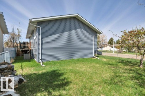 4409 42B Avenue, Leduc, AB - Outdoor With Exterior