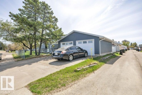 4409 42B Avenue, Leduc, AB - Outdoor