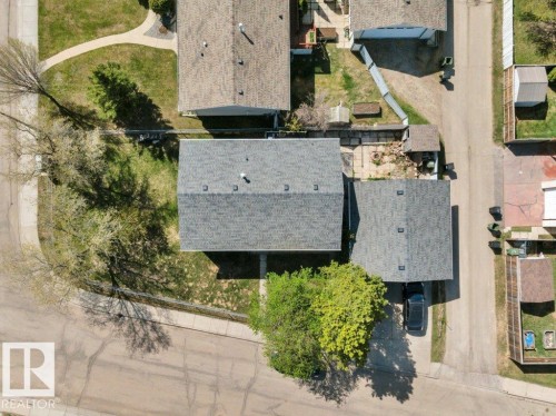 4409 42B Avenue, Leduc, AB - Outdoor