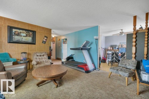 4409 42B Avenue, Leduc, AB - Indoor