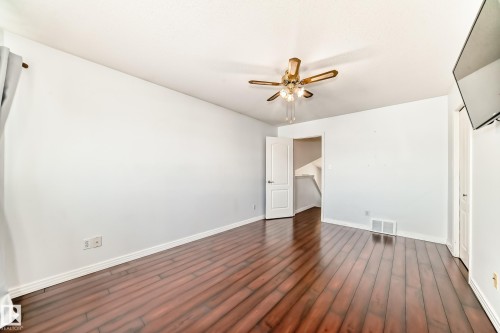 4823 147 Avenue, Edmonton, AB - Indoor Photo Showing Other Room