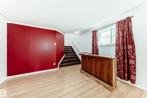 4823 147 Avenue, Edmonton, AB - Indoor Photo Showing Other Room