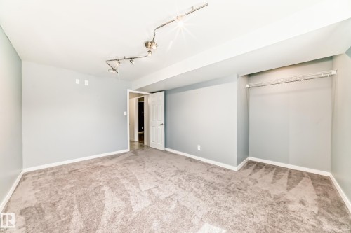 4823 147 Avenue, Edmonton, AB - Indoor Photo Showing Other Room
