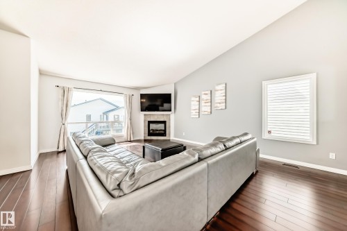 4823 147 Avenue, Edmonton, AB - Indoor Photo Showing Living Room With Fireplace